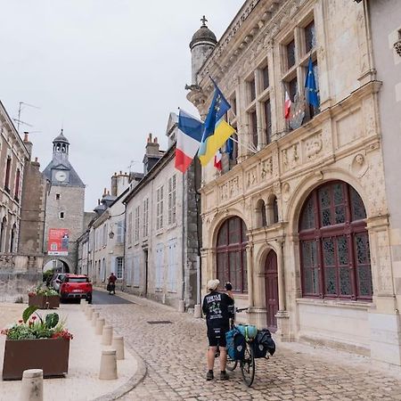 Gite En Centre Historique 65M2 Beaugency Exterior foto