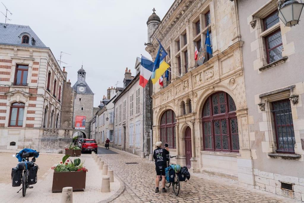 Gite En Centre Historique 65M2 Beaugency Exterior foto